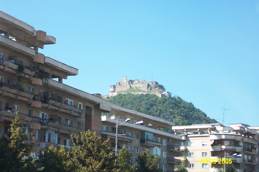 2005-09-09 12-58-01.JPG - 2005-U-RO++Deva